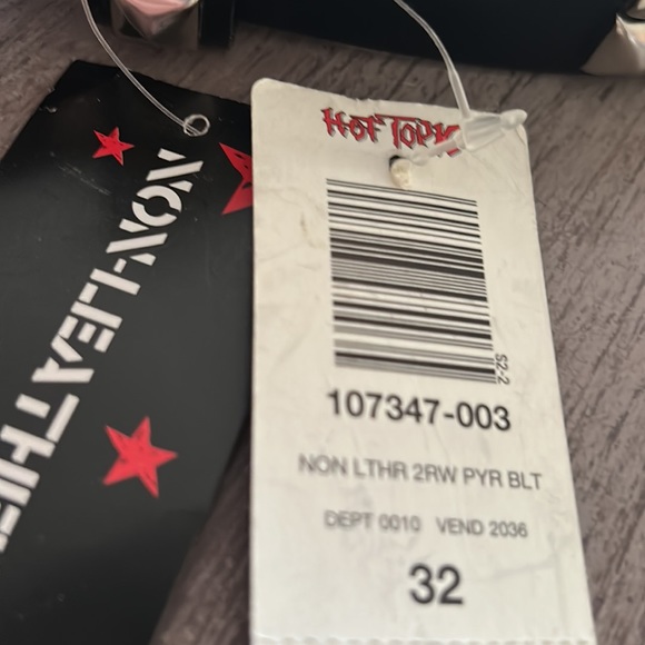 Hot Topic Belt - Picture 3 of 6